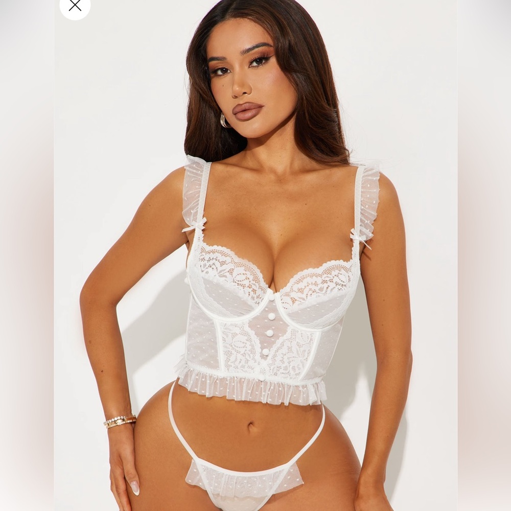 Bridal Fashion Nova White Lace Bustier Set